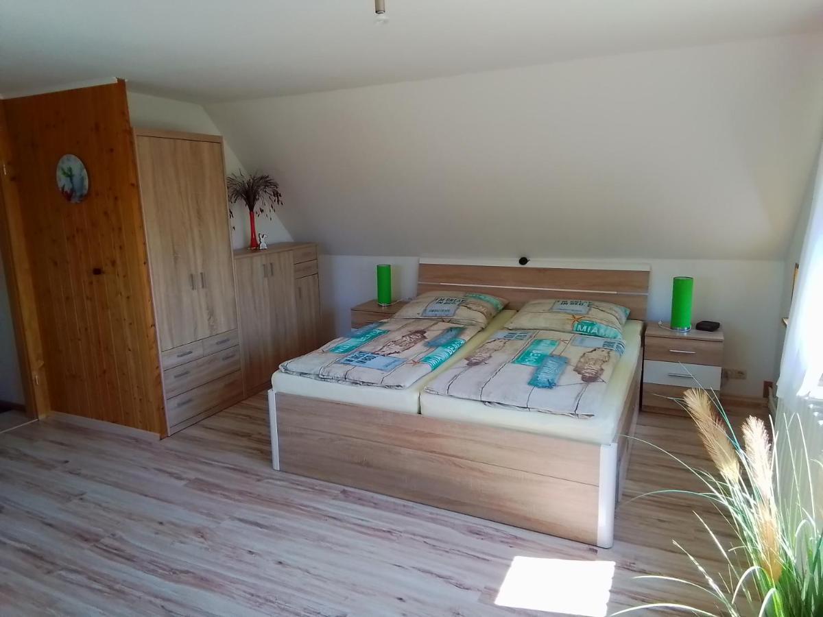 Haus Im Wind Apartment Putbus Exterior foto